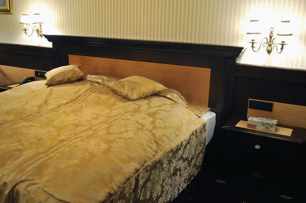 Внутренний вид спальни — стоковое фото