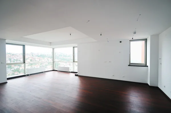 Empty big new apartment — Stock Photo, Image