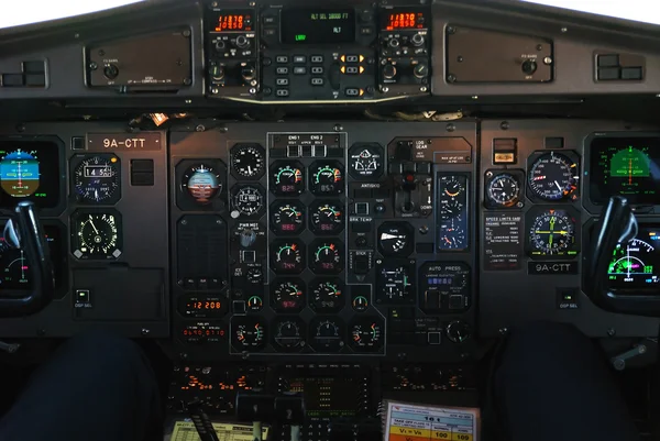 Intérieur du cockpit de l'avion — Photo