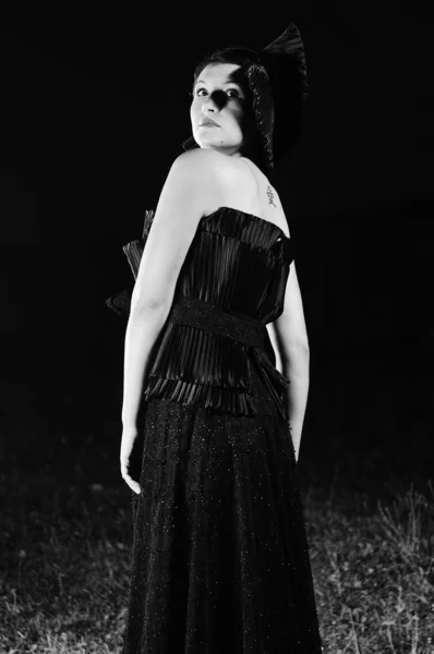 黒のウェディング ドレスの花嫁 — ストック写真