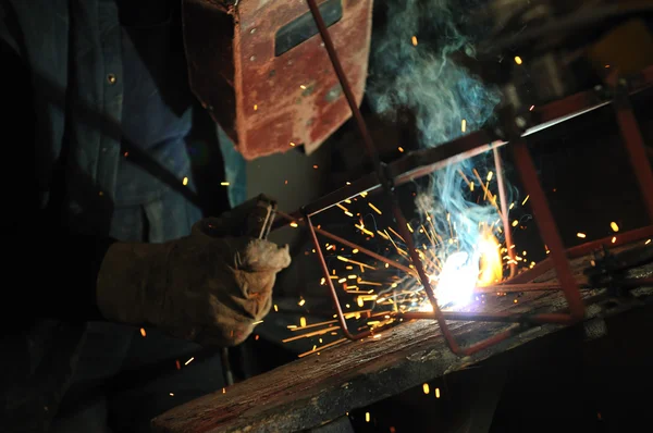 焊机工人 — 图库照片