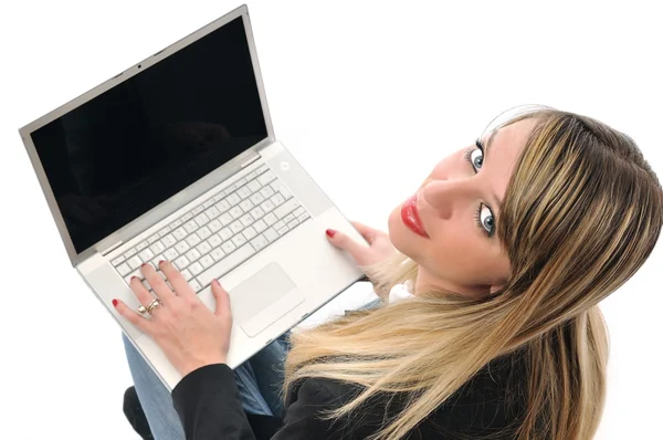 노트북으로 일하는 소녀 — 스톡 사진