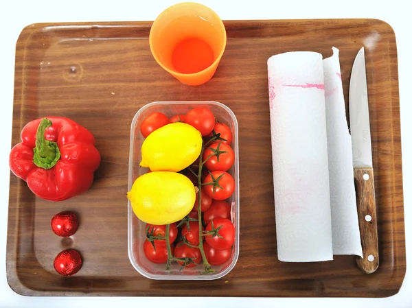 Tomaten und Zitrone — Stockfoto
