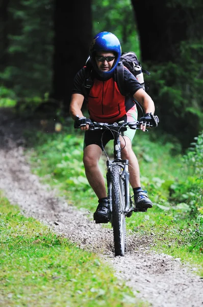 Mount cyklisto venkovní — Stock fotografie