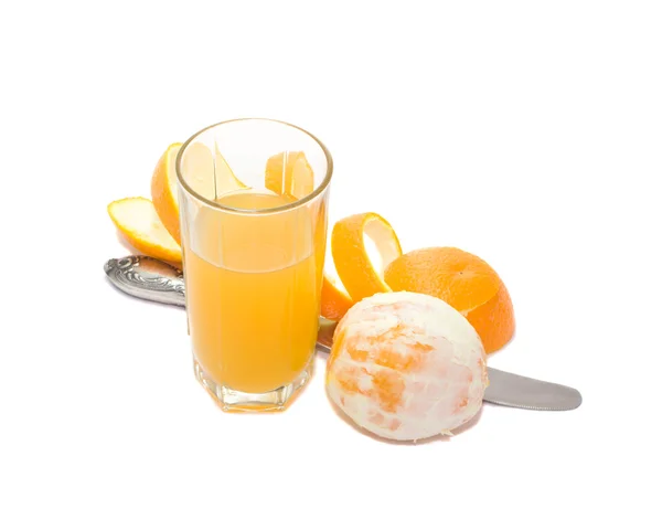 オレンジジュース付きのガラス — ストック写真