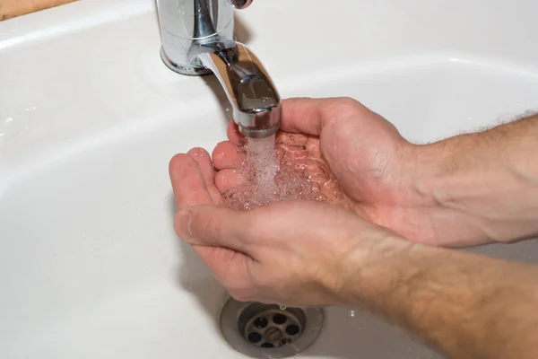 Lavarsi le mani — Foto Stock