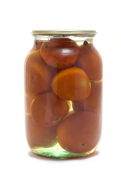 Tarro de vidrio con tomates conservados — Foto de Stock