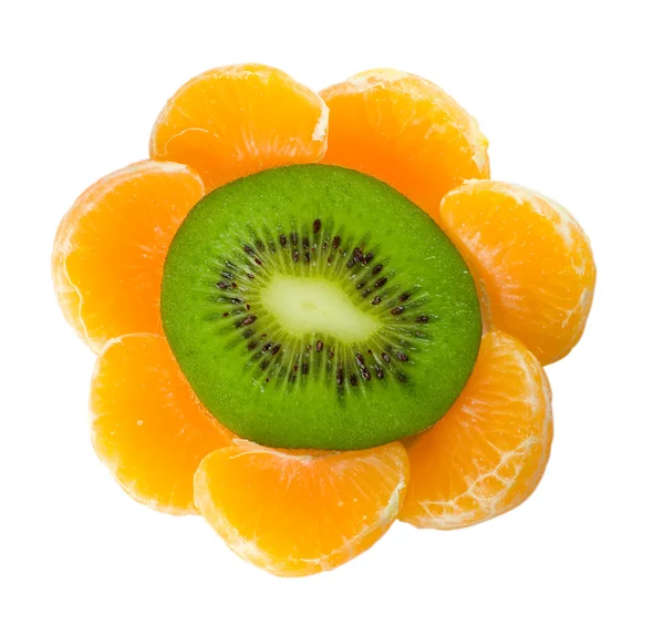 Kiwi and tangerine as flower — Stock Photo, Image