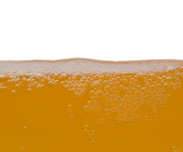 Ungefiltertes Bier mit Blasen — Stockfoto