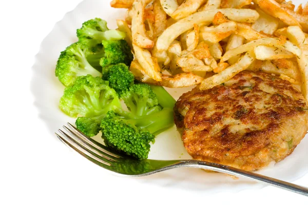 Schnitzel mit Brokkoli und Kartoffeln — Stockfoto