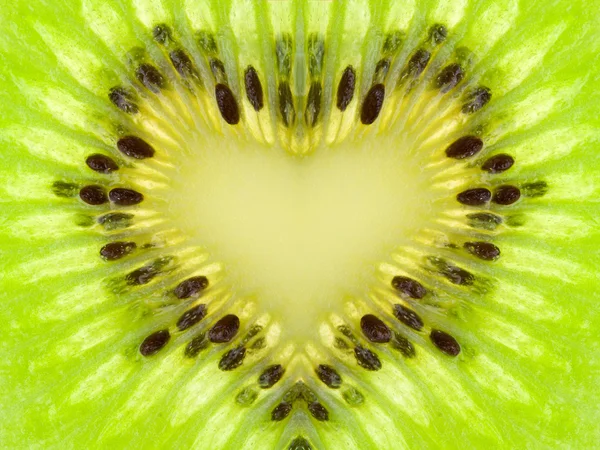 Grünes Herz aus Kiwi — Stockfoto
