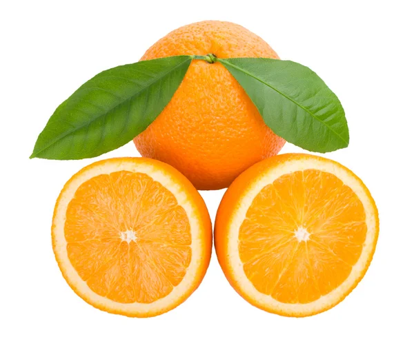 Pomeranče s listy — Stock fotografie
