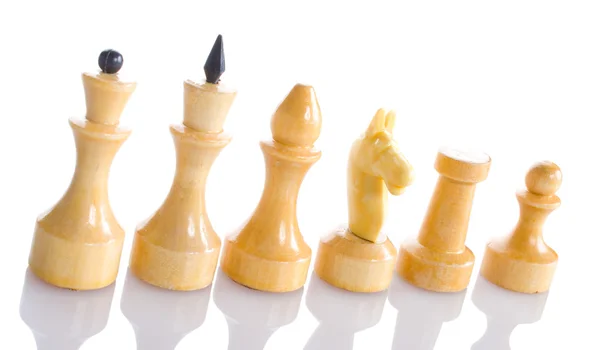 Fehér sakkfigurák tükörképe — Stock Fotó