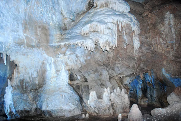 Печера утворень — стокове фото