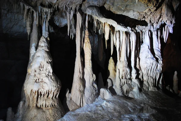 Σπήλαιο σχηματισμούς — Φωτογραφία Αρχείου