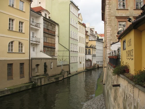 Şehir sokak ve kanal