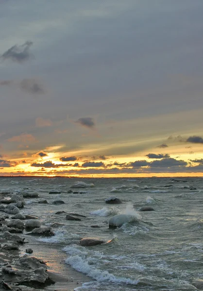Zimní západ slunce na moři — Stock fotografie