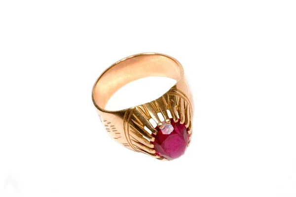 Ring met ruby — Stockfoto