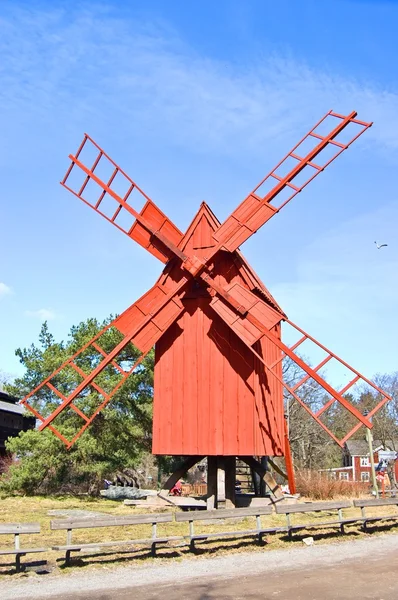 Moulin à vent en bois Photo De Stock