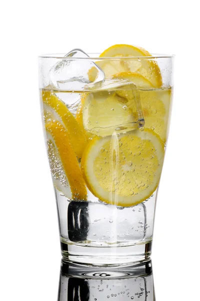 Water with lemon — Stock Photo, Image