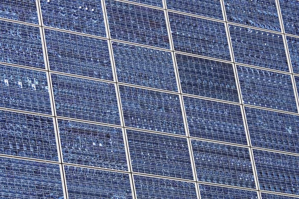 Panele słoneczne — Zdjęcie stockowe