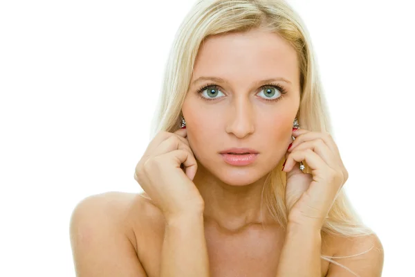 Porträt der schönen jungen blonden Frau mit gr lizenzfreie Stockfotos
