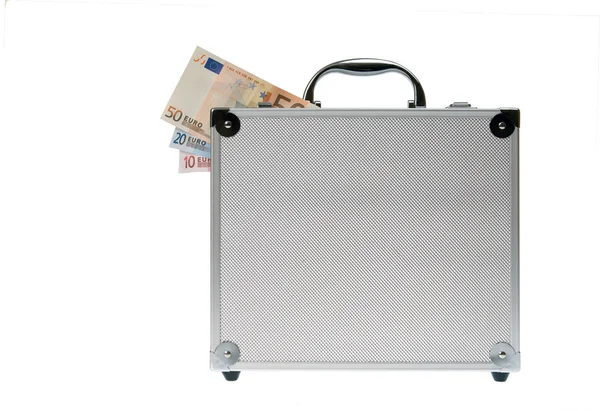 Euro gotówki w srebrny walizka na białym tle — Zdjęcie stockowe