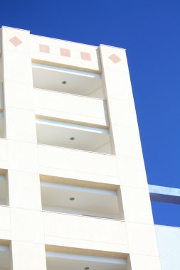 ayrıntılı bir apartman binası