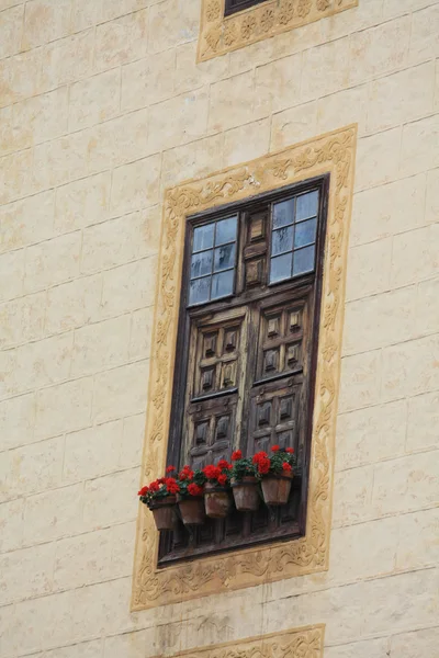 一个复古的窗口 — 图库照片