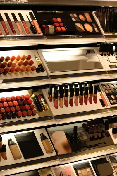 Exposição de maquiagem — Fotografia de Stock
