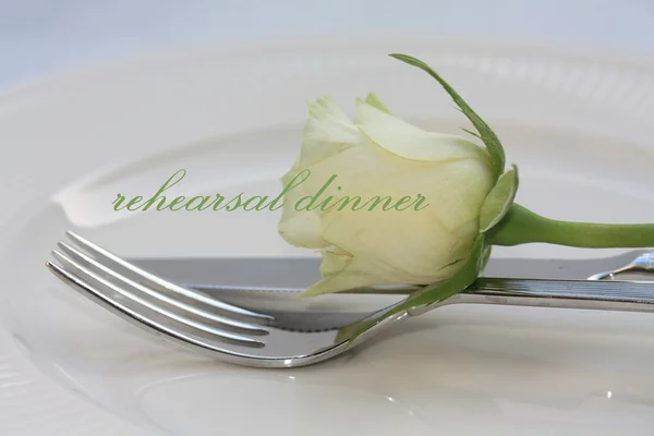 White rose card - rehearsal diner — Stock Photo, Image