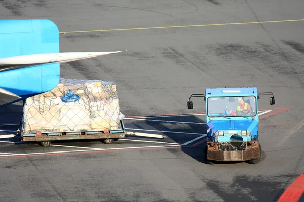 Airport cargo — Stock Photo, Image