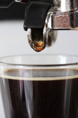 geleneksel bir espresso yapma