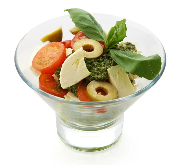 Lettuce tomatoes cheese olives mix salad — Stock Photo, Image