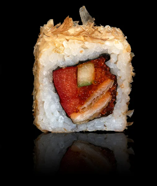 Japanese roll with tuna — Stock Photo, Image