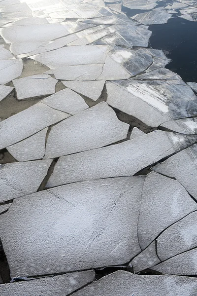Ice on river — Stock Photo, Image