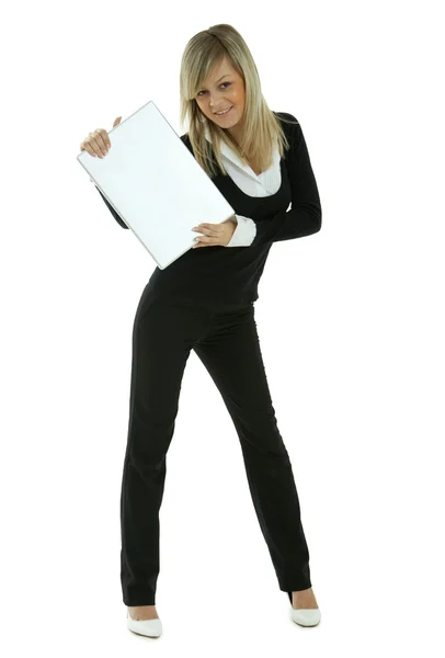 Молодые женщины с ноутбуком — стоковое фото