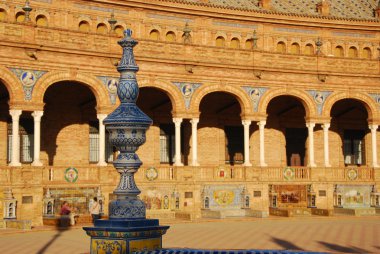 Sevilla 'daki Plaza de Espana.