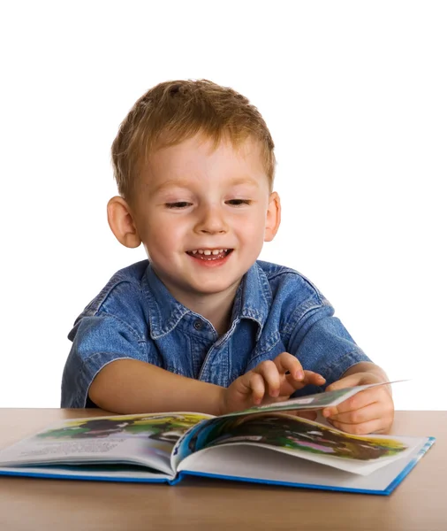 Niño con el libro —  Fotos de Stock
