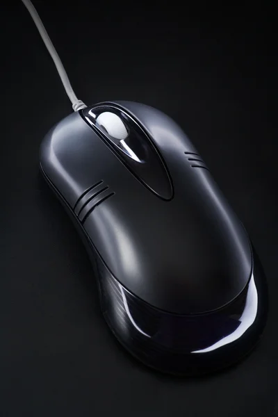 Bilgisayar mouse siyah zemin — Stok fotoğraf