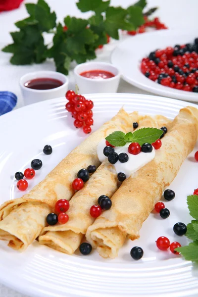 stock image Pancakes with fruits