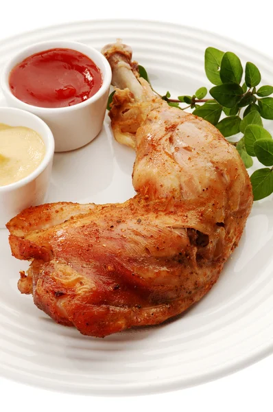 Udziec z kurczaka pieczony — Zdjęcie stockowe