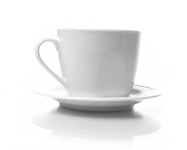 Xícara de café branco perfeito no branco — Fotografia de Stock