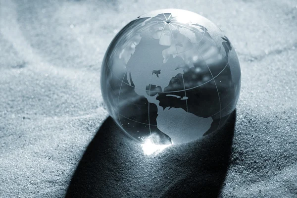 Глобус, экологическая ответственность — стоковое фото
