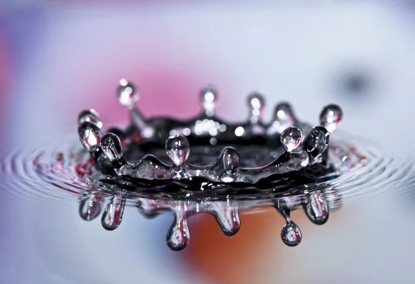 Ondas de gotas de água — Fotografia de Stock
