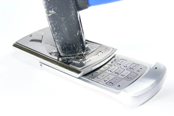 Martelo telefone celular danificado — Fotografia de Stock