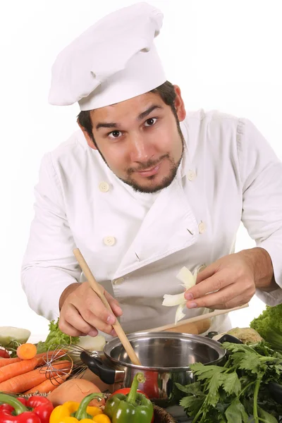 Giovane chef preparare il pranzo — Foto Stock