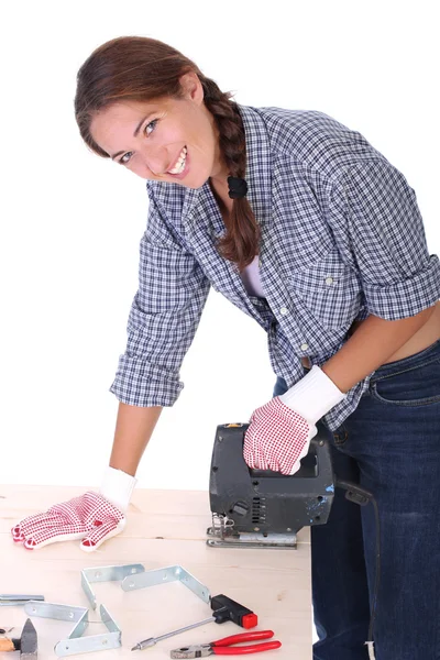 Mujer carpintero en el trabajo —  Fotos de Stock
