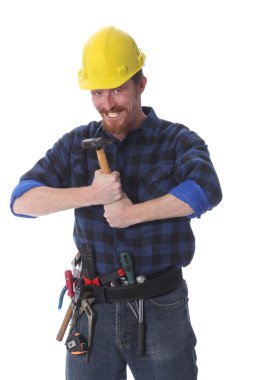 Çekiçli inşaat işçisi