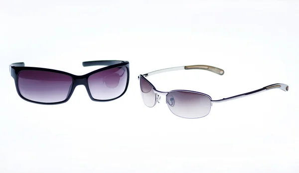 Dvě sluneční brýle — Stock fotografie